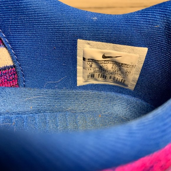 SOLD- Nike Roshe Pink and Blue Flyknit Womens 9 - Picture 8 of 8